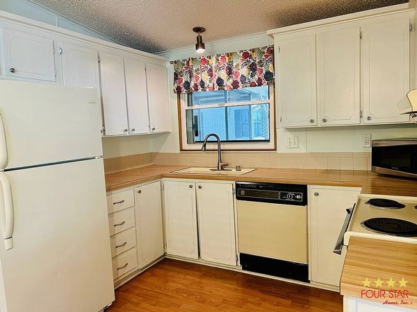 28944 Hubbard St, Lot 136, Leesburg FL 34748
