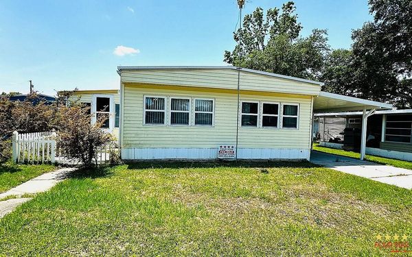 575 Tammi Dr, Leesburg FL 34748