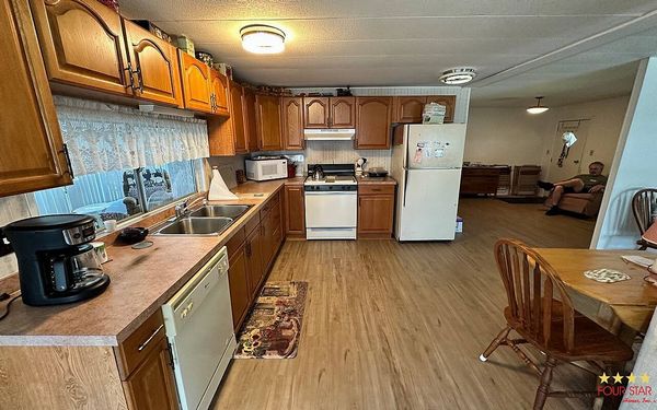 575 Tammi Dr, Leesburg FL 34748