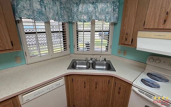 57 Falls Way DR, Ormond Beach FL 32174