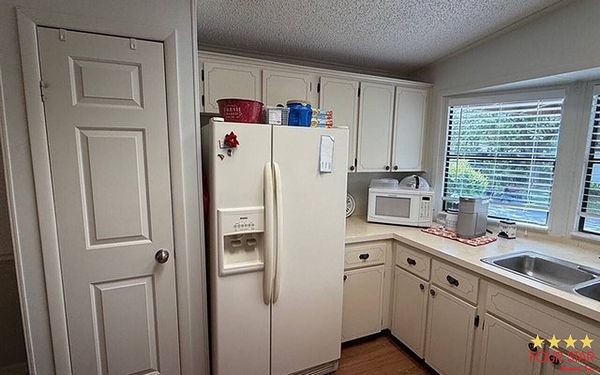 1 Rainbow Falls Dr, Ormond Beach FL 32174