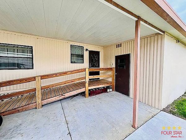 54 Bayberry Dr, Lot 492, Leesburg FL 34788