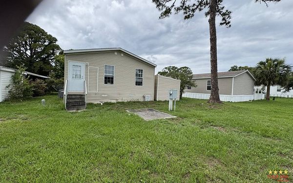 89 N Greenway Dr, Port Orange FL 32127