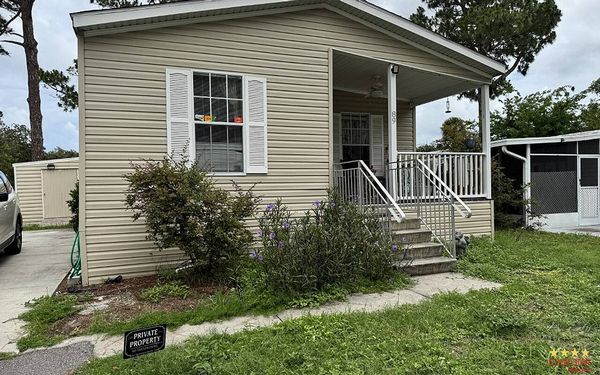89 N Greenway Dr, Port Orange FL 32127