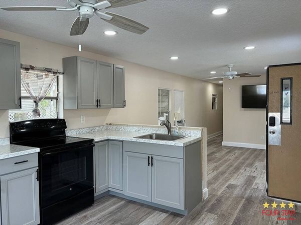 2490 Crossridge Rd, Orange City FL 32763