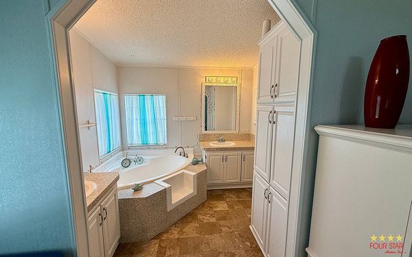 853 Regalwood, DeBary FL 32713