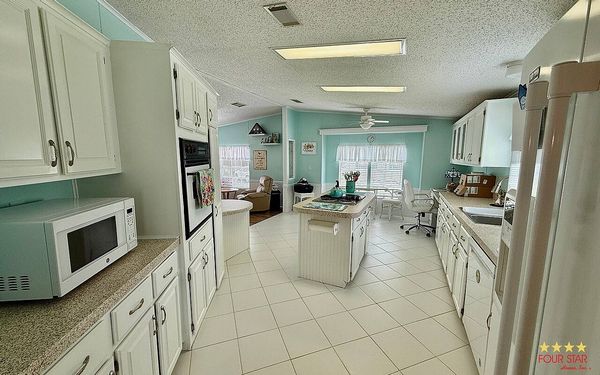 853 Regalwood, DeBary FL 32713