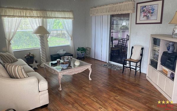 606 La Jardin, Edgewater FL 32141