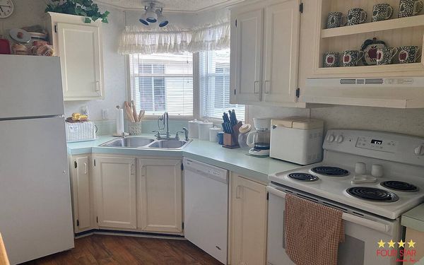 606 La Jardin, Edgewater FL 32141