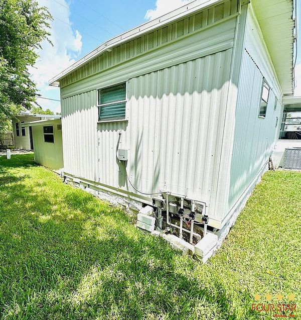 2351 S Ridgewood Ave, Lot 49, Edgewater FL 32141
