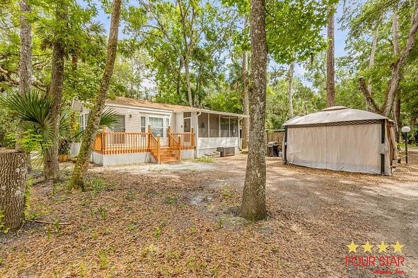 1050 Old Mission Rd, Lot T6, New Smyrna Beach FL 32168