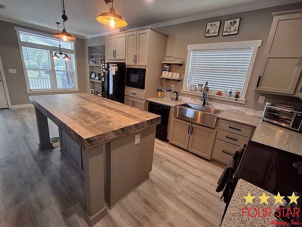 522 Hawthorne Dr, Lot D17, DeLand FL 32724