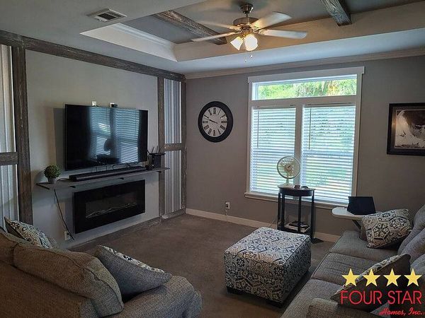 522 Hawthorne Dr, Lot D17, DeLand FL 32724
