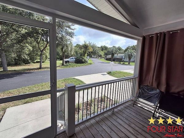 522 Hawthorne Dr, Lot D17, DeLand FL 32724