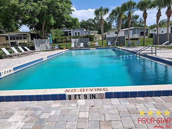 522 Hawthorne Dr, Lot D17, DeLand FL 32724