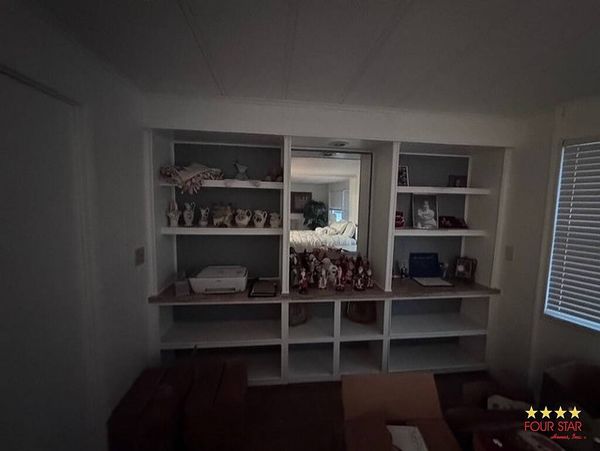 1077 Larkfield , DeLand FL 32724