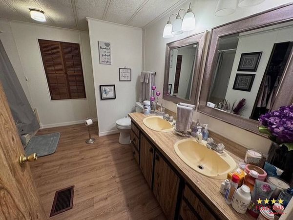1077 Larkfield , DeLand FL 32724