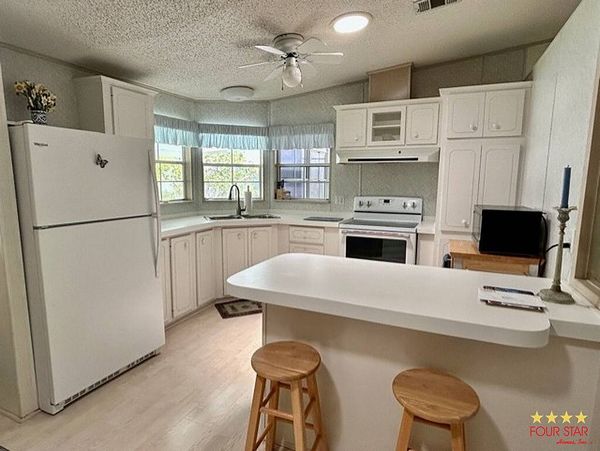 453 La Coquina, Edgewater FL 32141