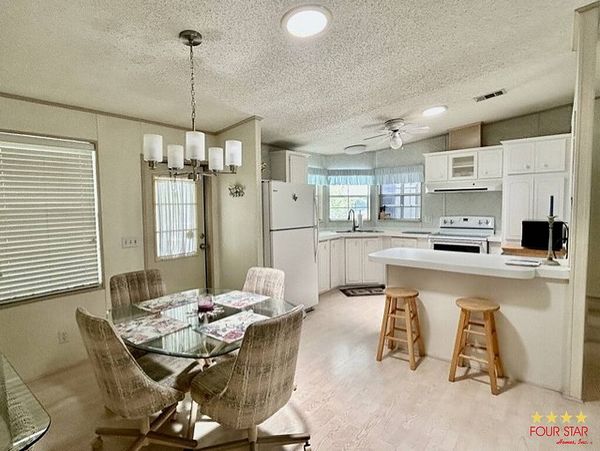453 La Coquina, Edgewater FL 32141
