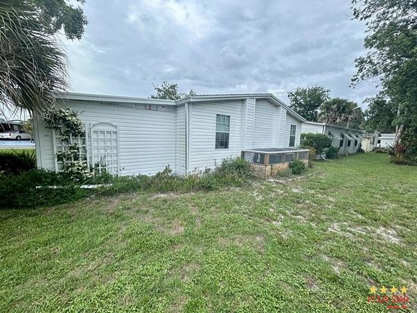 453 La Coquina, Edgewater FL 32141