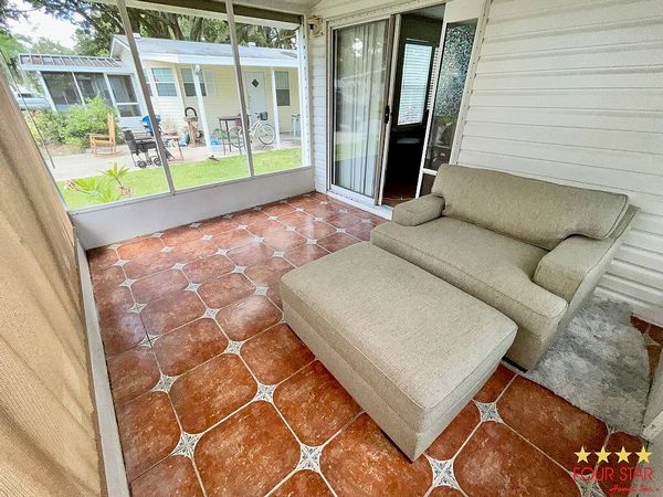 775 Hyde Park Cir. W. , Winter Garden FL 34787