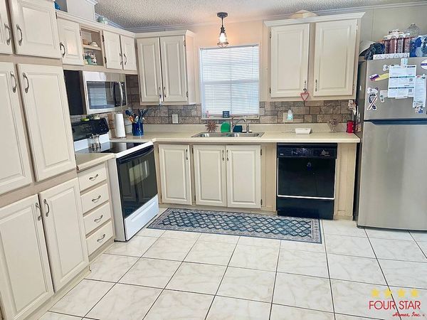 775 Hyde Park Cir. W. , Winter Garden FL 34787