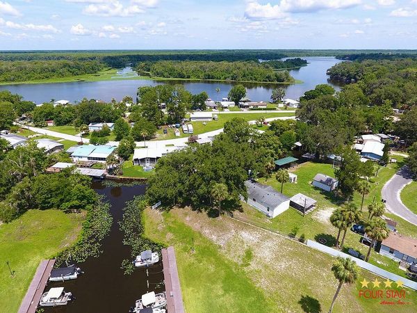 	239 E Buffalo Bluff Rd, Lot 104, Satsuma FL 32189