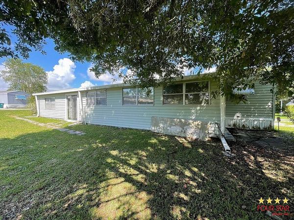 1561 Parkgate Dr, Kissimmee FL 34746