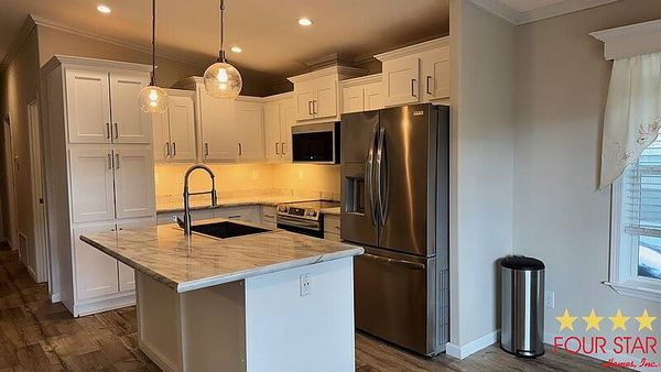 8775 20th St, Lot 553, Vero Beach FL 32966