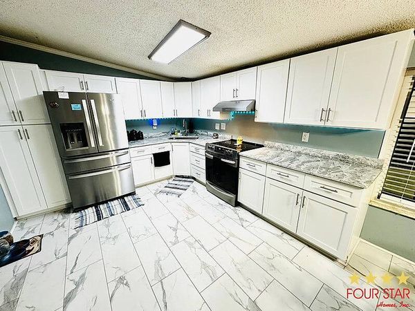1020 Qual Dr, DeLand FL 32724