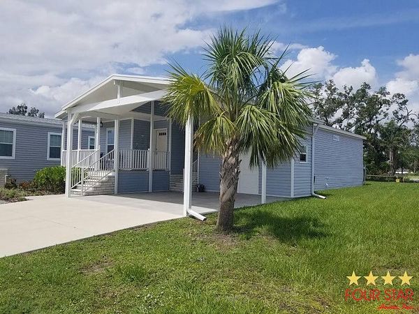 2092 Casita Dr, Lot 329, Sarasota FL 34234