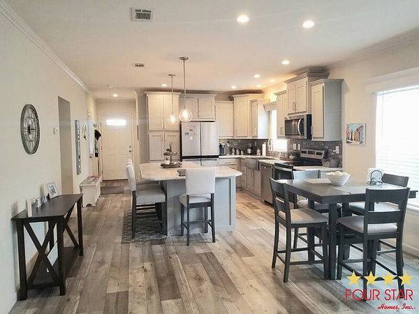 2092 Casita Dr, Lot 329, Sarasota FL 34234