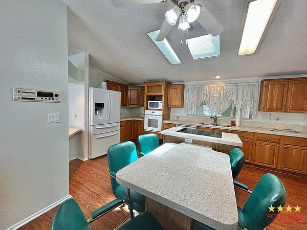 124 El Tigre, Edgewater FL 32141