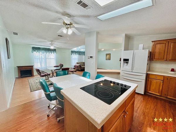 124 El Tigre, Edgewater FL 32141