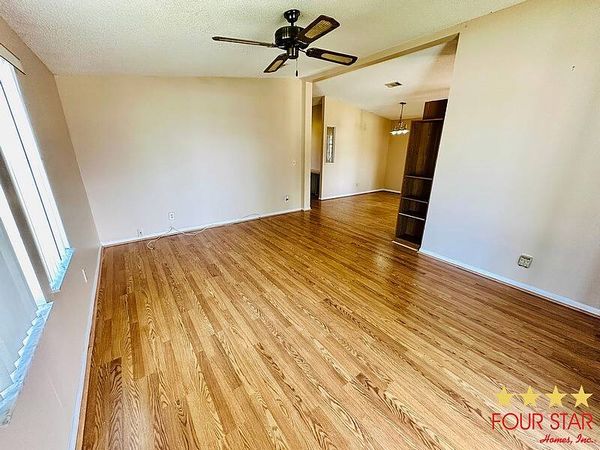 1245 La Flosita Dr, Port Orange FL 32129