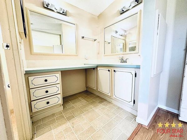 1245 La Flosita Dr, Port Orange FL 32129