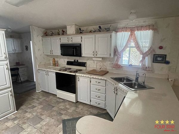 301 Plantation Landings Dr.	, Haines City FL 33844
