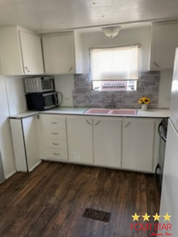 1300 Hand Ave, Lot B5, Ormond Beach FL 32174