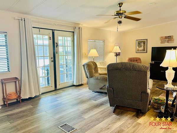 12 SAN REMO DR, Leesburg FL 34748