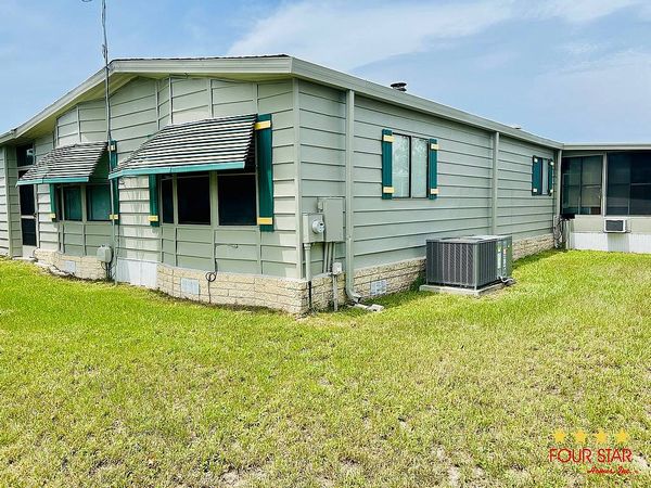 12 SAN REMO DR, Leesburg FL 34748