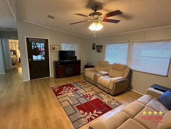 84 Horseshoe Falls Dr, Ormond Beach FL 32174