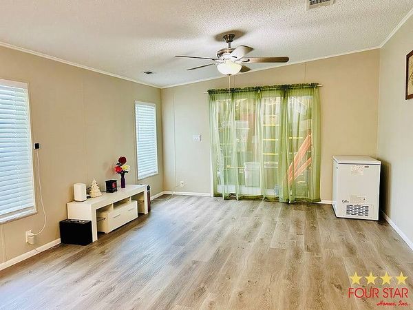 25753 Espanola Dr., Leesburg FL 34748