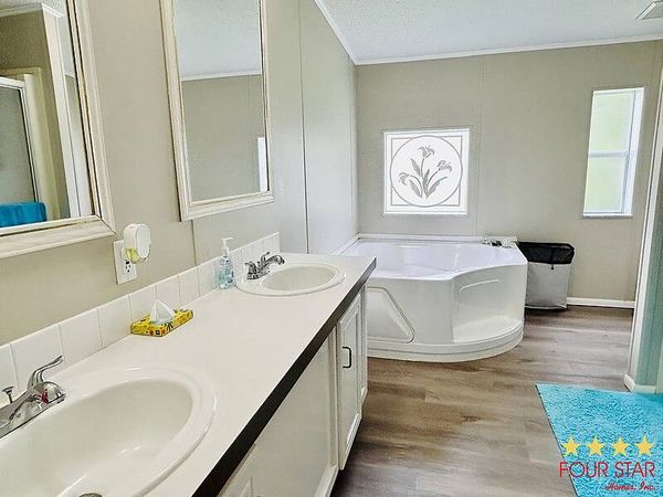 25753 Espanola Dr., Leesburg FL 34748