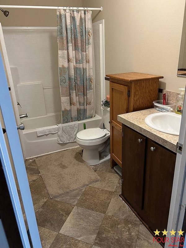 651 Emerald Lake Dr, Cocoa FL 32926