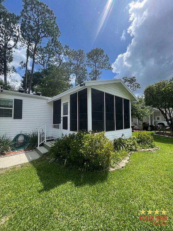 3151 NW 44th Avenue, Lot 27, Ocala FL 34482