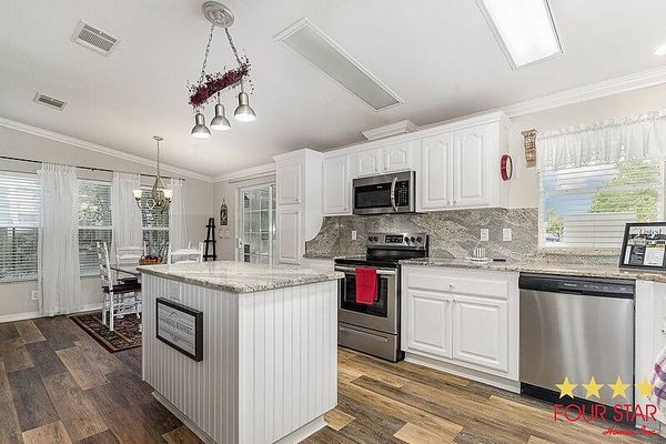 3151 NW 44th Avenue, Lot 27, Ocala FL 34482