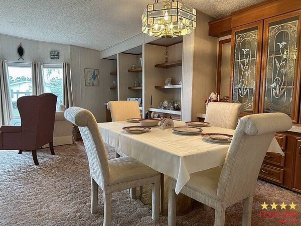 1038 W Lakeview Dr, Sebastian FL 32958