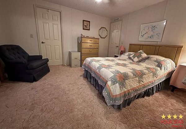 1038 W Lakeview Dr, Sebastian FL 32958