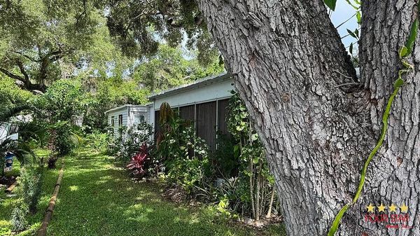 555 4th St, Lot 58, Vero Beach FL 32962