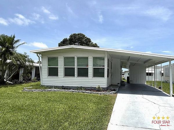 1298 Freedom Ln, Daytona Beach FL 32119